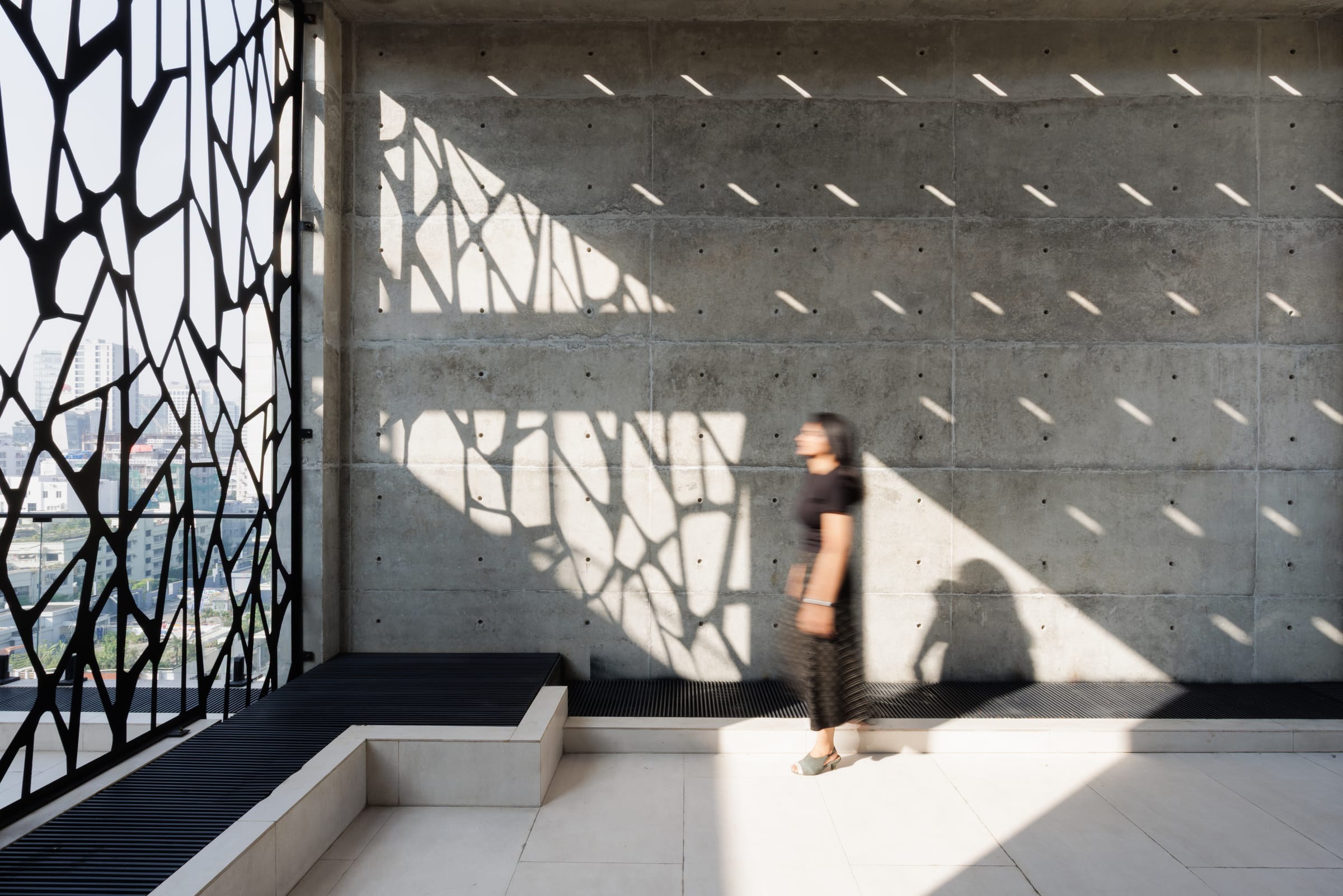 ZEN, light through the screen